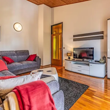 Jasmine With Swimming Pool 别墅 *