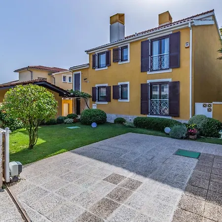 Villa Jasmine With Swimming Pool Pula