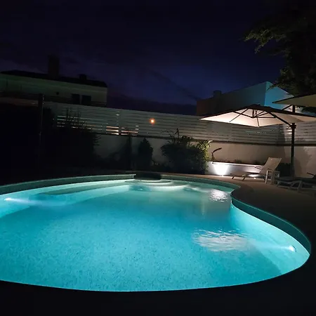 Jasmine With Swimming Pool Villa
