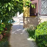 Jasmine With Swimming Pool *